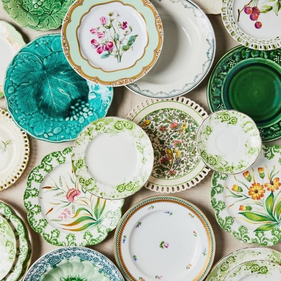 WELCOME TO THE PLATE SHOW..VINTAGE, ANTIQUE, MODERN - Picture 2 of 7